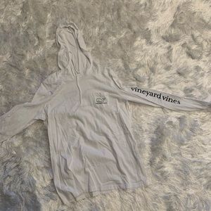 Vineyard vines hoodie